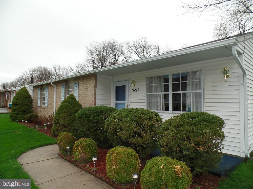 2405 Lodge Farm Road Baltimore, MD 21219 - Photo 2 of 23 Exterior (Front)