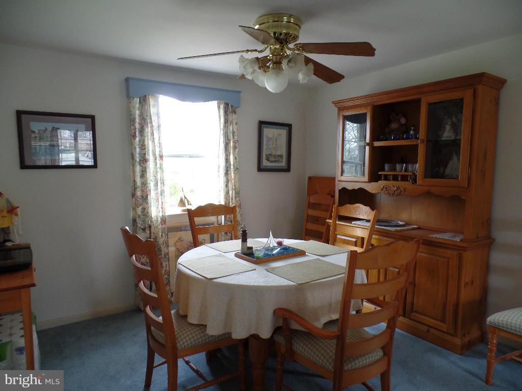 2405 Lodge Farm Road Baltimore, MD 21219 - Photo 13 of 23 Dining Room