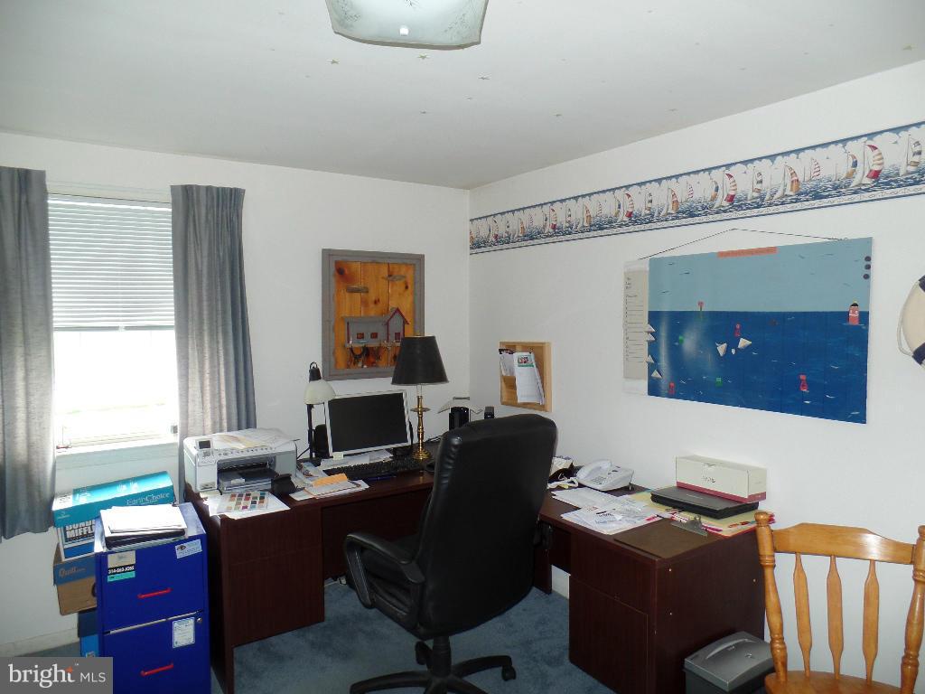 2405 Lodge Farm Road Baltimore, MD 21219 - Photo 20 of 23 Bedroom