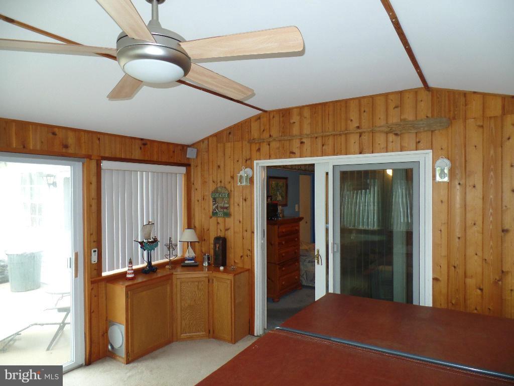 2405 Lodge Farm Road Baltimore, MD 21219 - Photo 23 of 23 Interior (General)