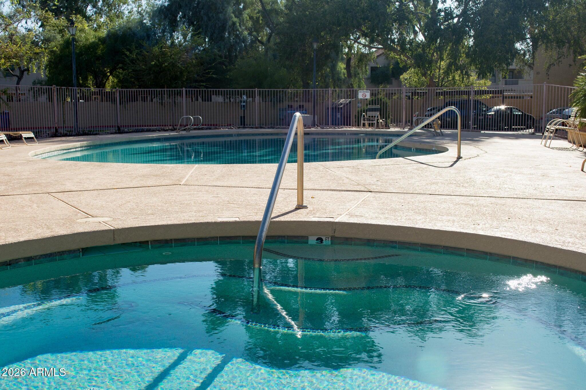 653 West Guadalupe Road, Unit 2116 Mesa, AZ 85210 - Photo 30 of 40 Spa and pool