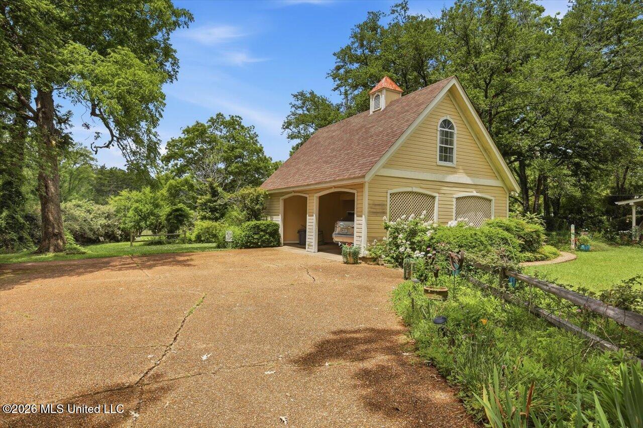 567 Mannsdale Road Madison, MS 39110 - Photo 8 of 82 08-567 Mannsdale Rd _ Hometoursms.com