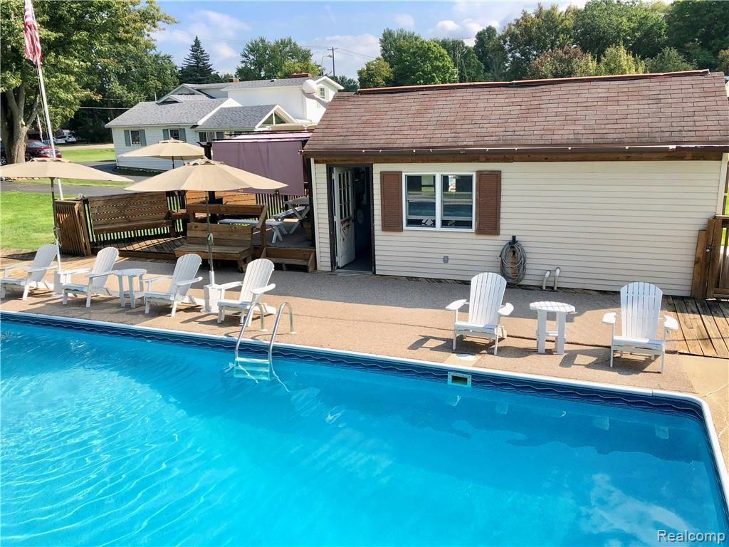 4294 Lapeer Road Burton, MI 48509 - Photo 63 of 96 fullsizeoutput_ee5d.jpeg