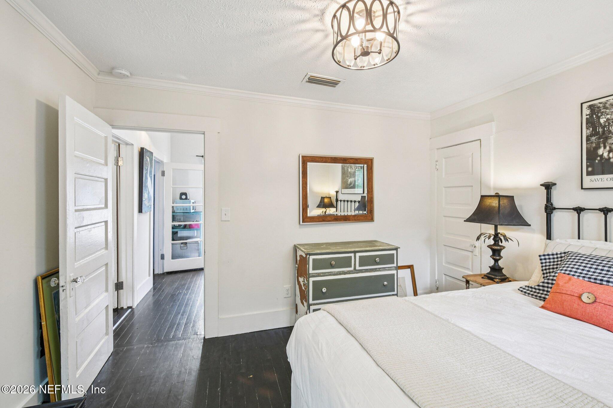 3637 Valencia Road Jacksonville, FL 32205 - Photo 25 of 35 26-web-or-mls-Valencia Rd-S0904-026