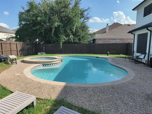 $2,900 | 3120 Longbow Drive, Grand Prairie, TX 75052