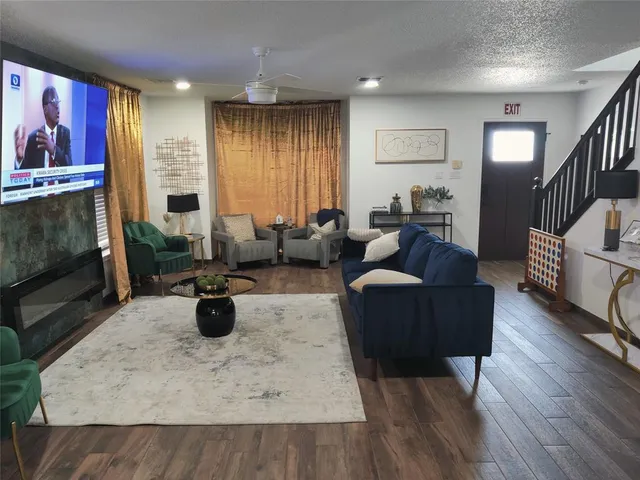 $2,900 | 3120 Longbow Drive, Grand Prairie, TX 75052