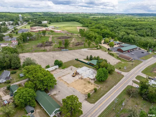 $240,000 | 1012 Viaduct Road, Savanna, IL 61074