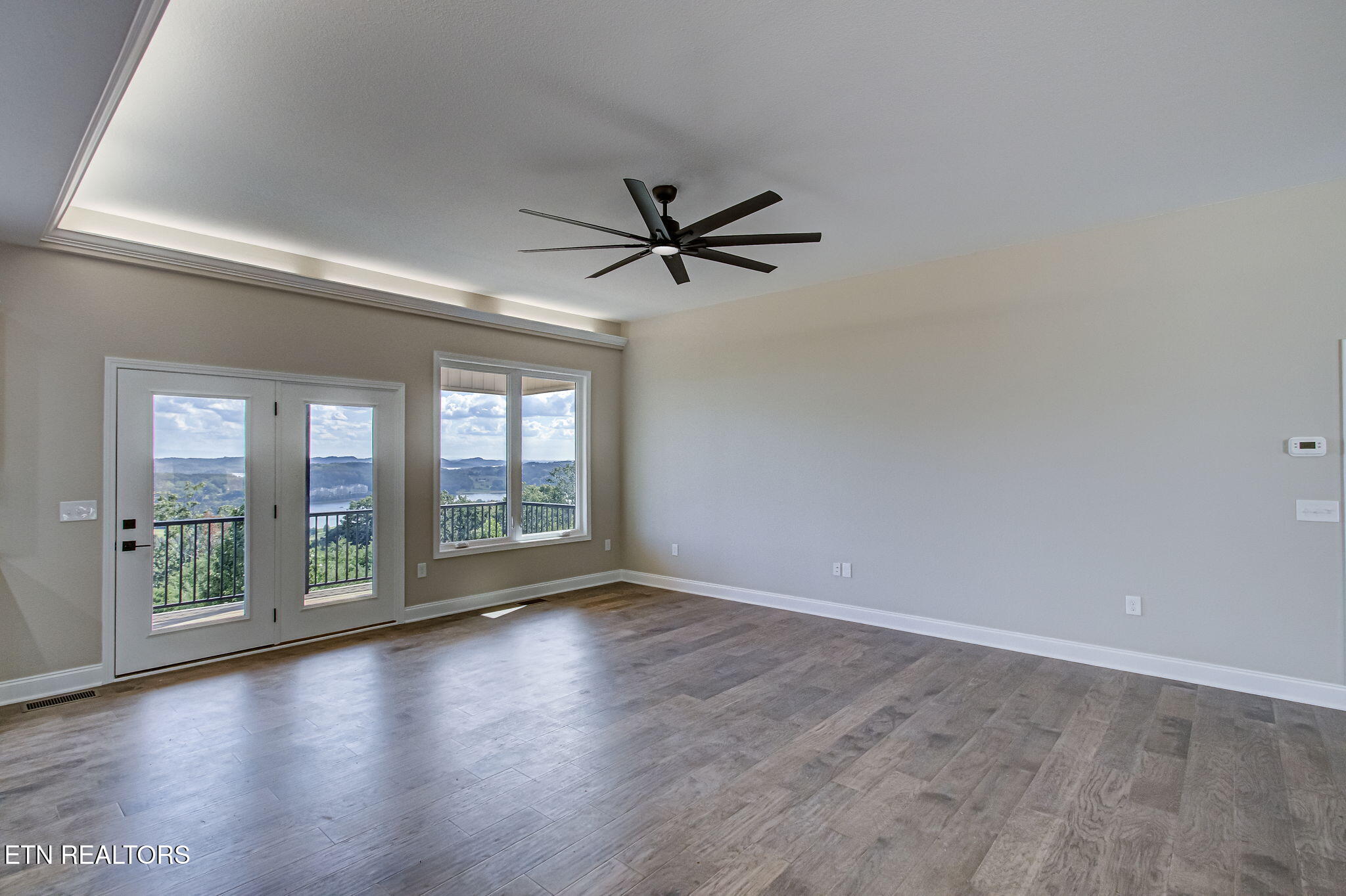 164 Logans Bluff Bean Station, TN 37708 - Photo 14 of 44 164 Lobans Bluff retake 13