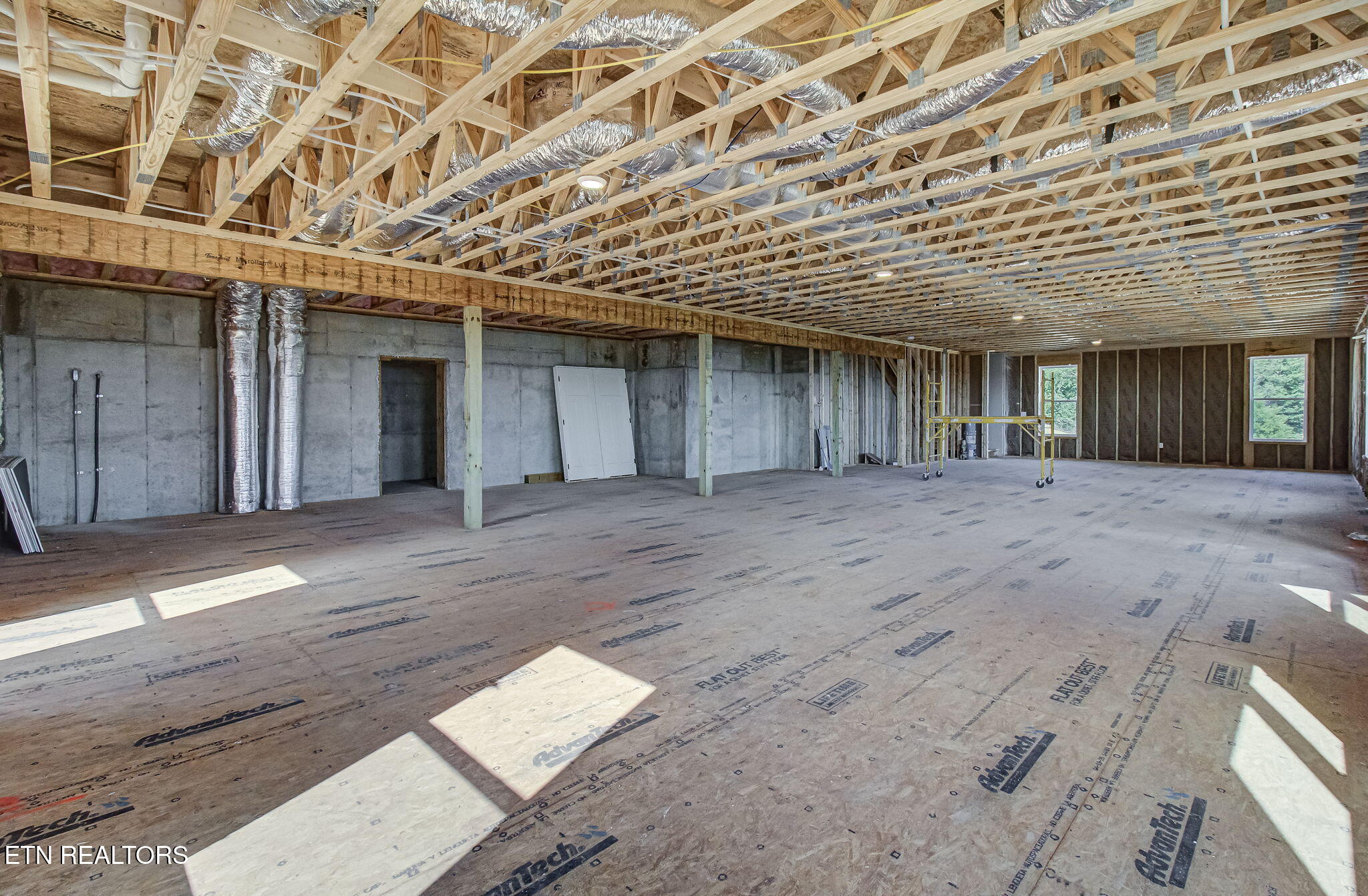 164 Logans Bluff Bean Station, TN 37708 - Photo 23 of 44 164 Lobans Bluff retake 16