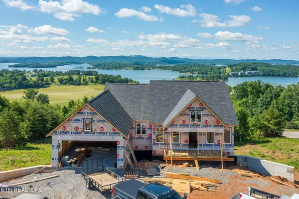 $799,900 | 164 Logans Bluff, Bean Station, TN 37708