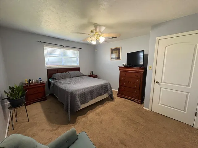 $289,999 | 102 Shady Oak Road, Keene, TX 76059