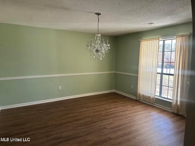 $2,200 | 4182 Summer Circle West, Lake Cormorant, MS 38641