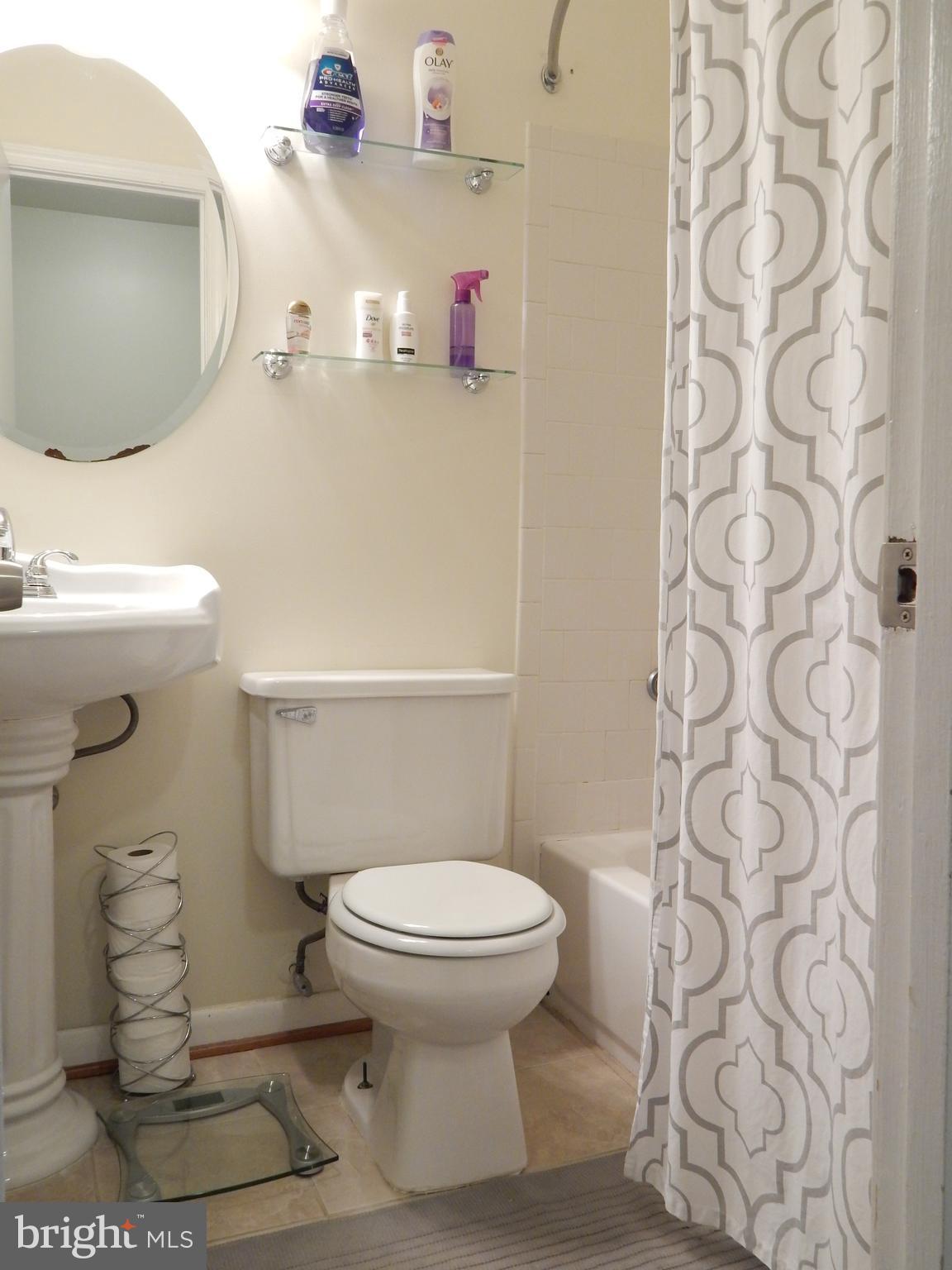 2408 Potterfield Road Baltimore, MD 21244 - Photo 21 of 30 Updated Main Bath!