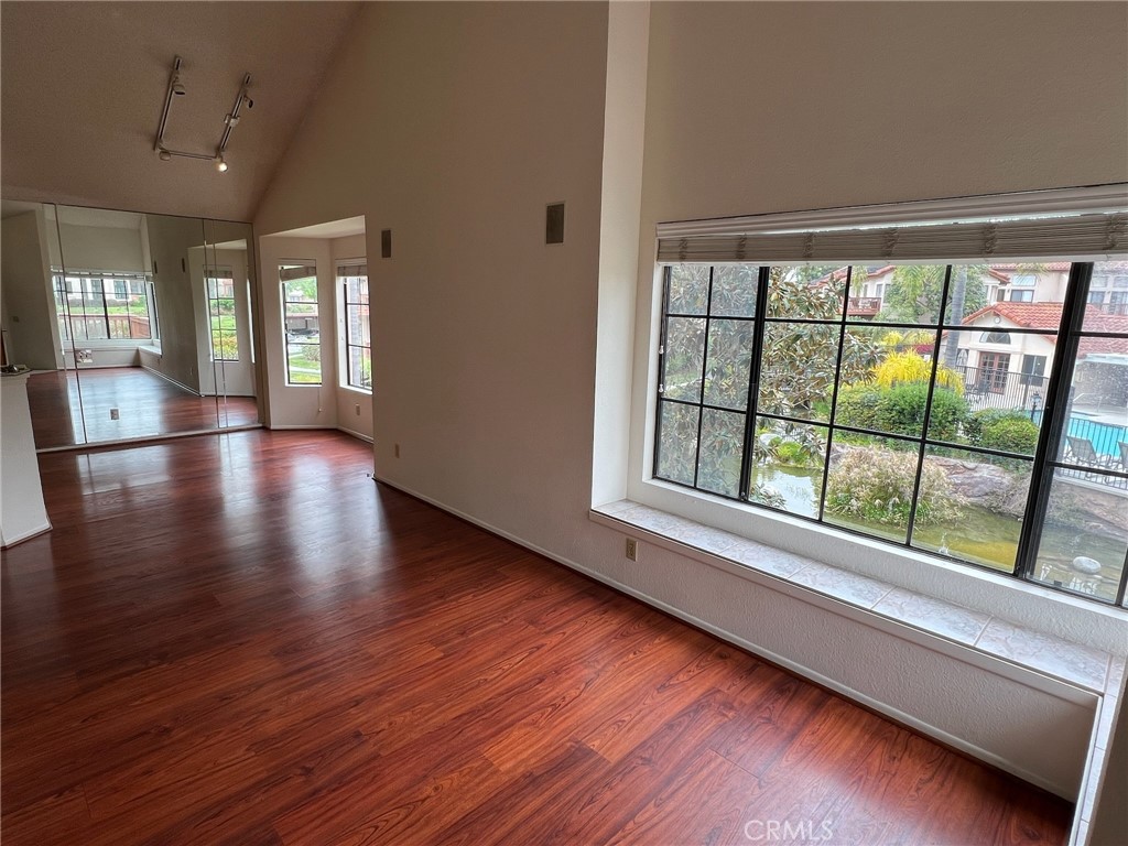 4005 Carmel View Road, Unit 62 San Diego, CA 92130 - Photo 8 of 12