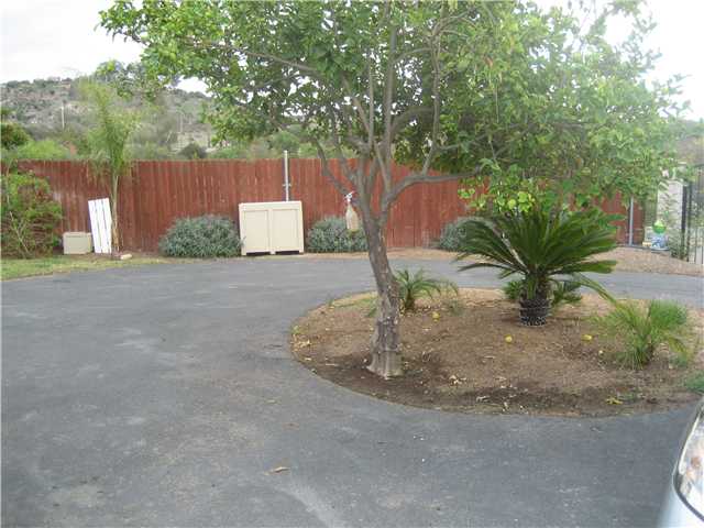 10308 West Lilac Road Valley Center, CA 92082 - Photo 5 of 12 Gallery Image 5