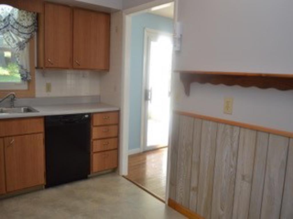 1109 Frost Road Endicott, NY 13760 - Photo 12 of 30 Gallery Image 12