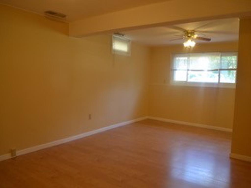 1109 Frost Road Endicott, NY 13760 - Photo 23 of 30 Gallery Image 23