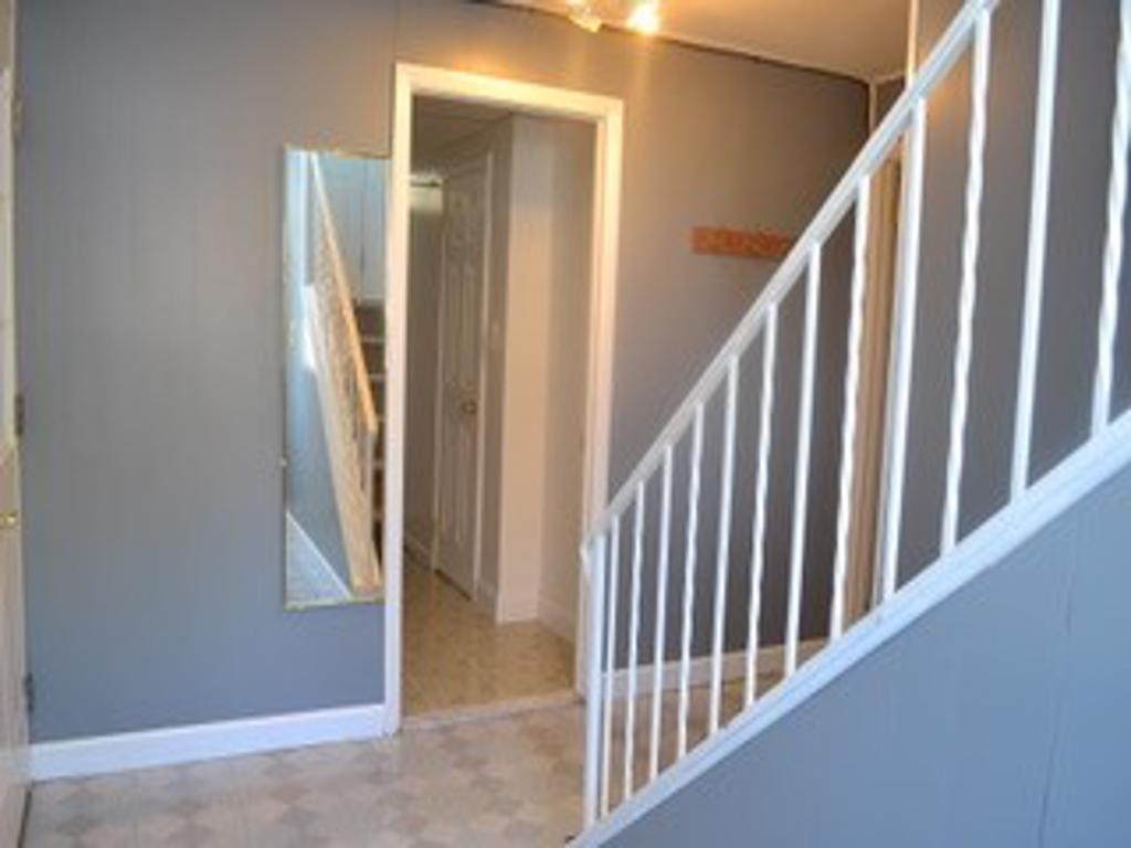 1109 Frost Road Endicott, NY 13760 - Photo 5 of 30 Gallery Image 5
