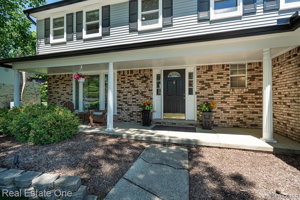 3182 Baypoint Drive Rochester, MI 48309 - Photo 41 of 50 3182 Baypoint_MLS-048.jpg