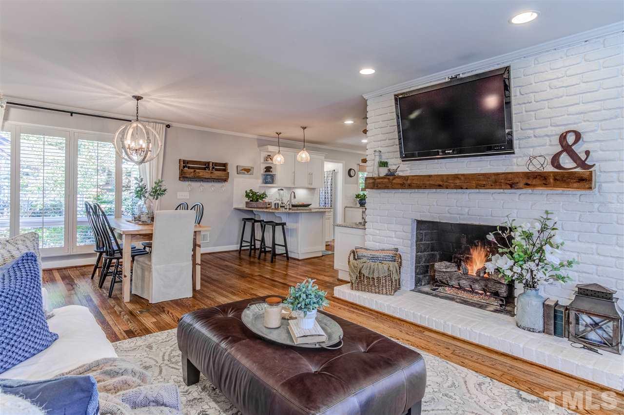 2619 Wilson Lane Raleigh, NC 27609 - Photo 5 of 25 Gallery Image 5