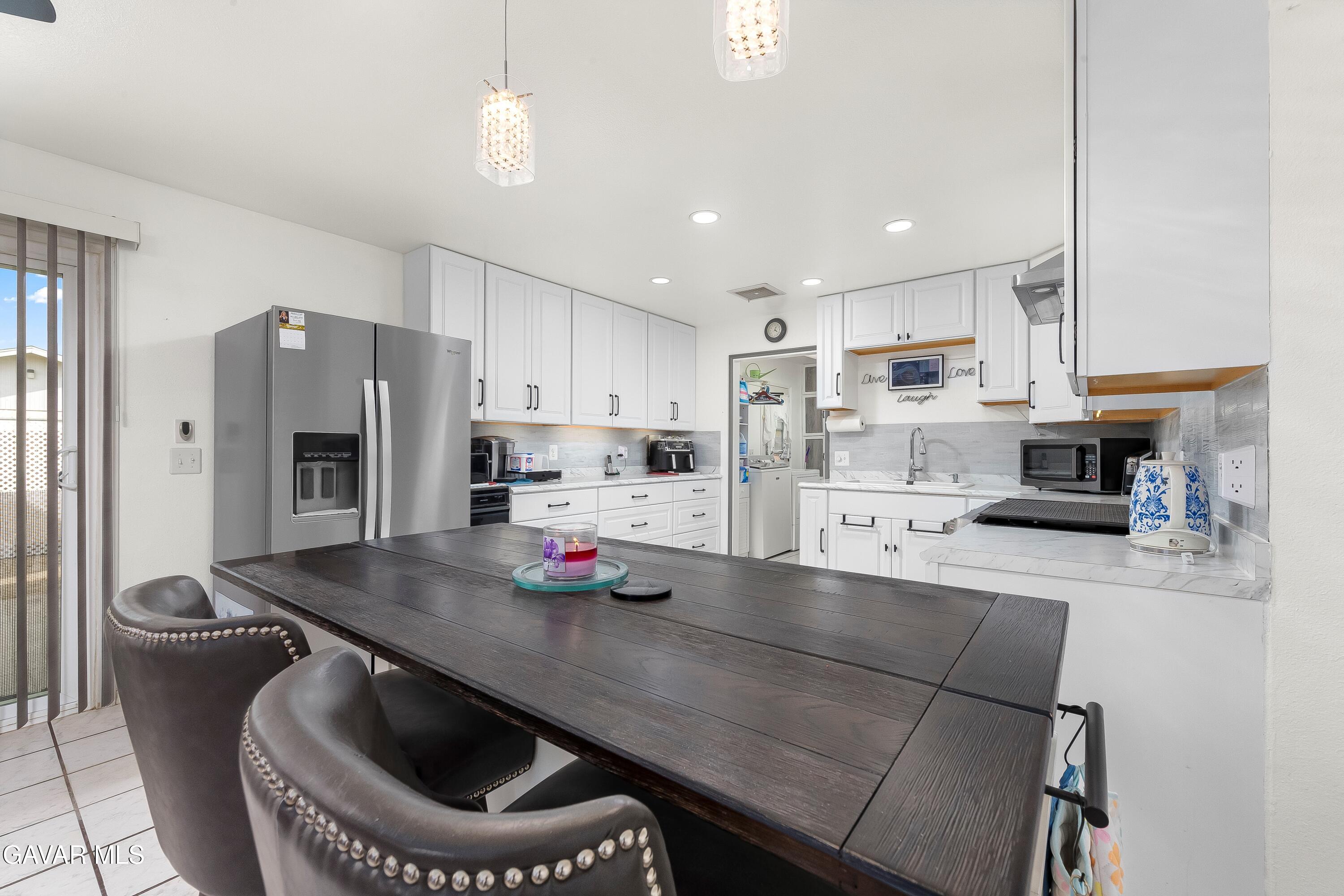 43014 7th Street East Lancaster, CA 93535 - Photo 7 of 36 IMG_1037_MLS