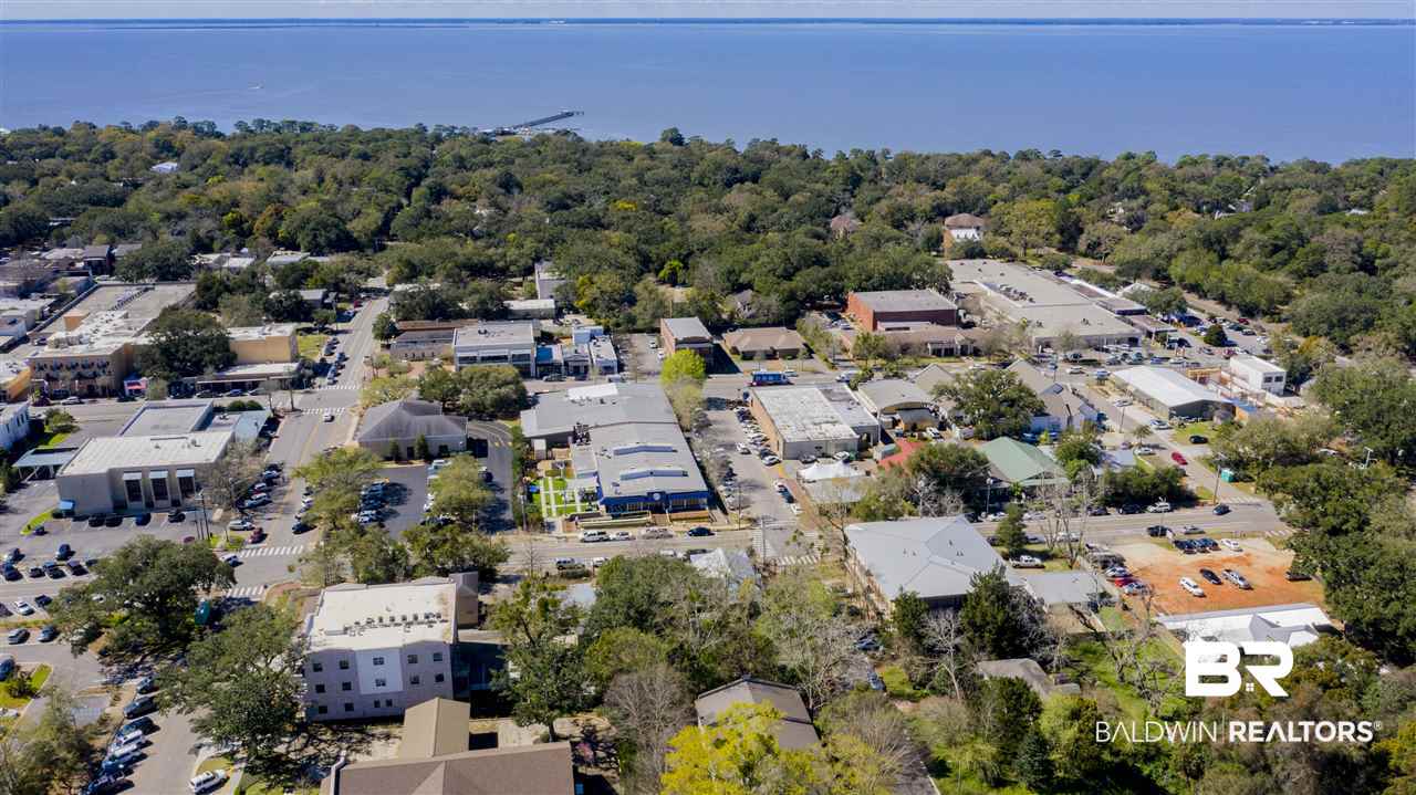 100 North Bancroft Street, Unit C1 Fairhope, AL 36532 - Photo 38 of 48