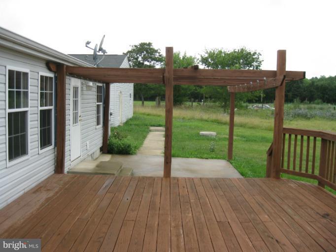 7412 Sumerduck Road Remington, VA 22734 - Photo 17 of 19 Exterior (Rear)