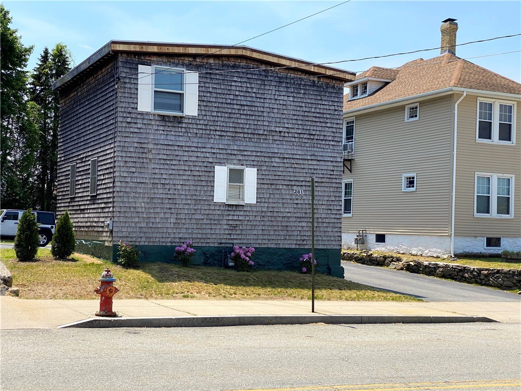 281 Logee Street Woonsocket, RI 02895 - Photo 20 of 22 Gallery Image 20