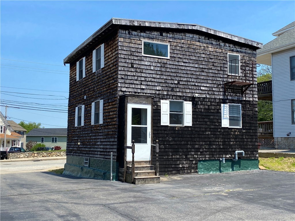 281 Logee Street Woonsocket, RI 02895 - Photo 22 of 22 Gallery Image 22