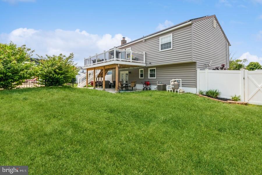 1008 London Circle Williamstown, NJ 08094 - Photo 24 of 25 a view of a house with a yard and sitting area