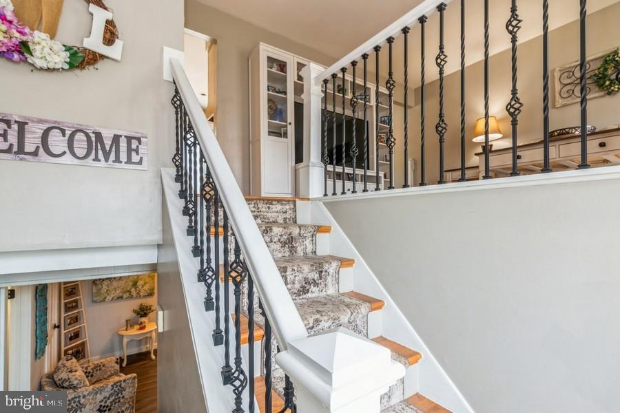 1008 London Circle Williamstown, NJ 08094 - Photo 3 of 25 a view of an entryway with staircase