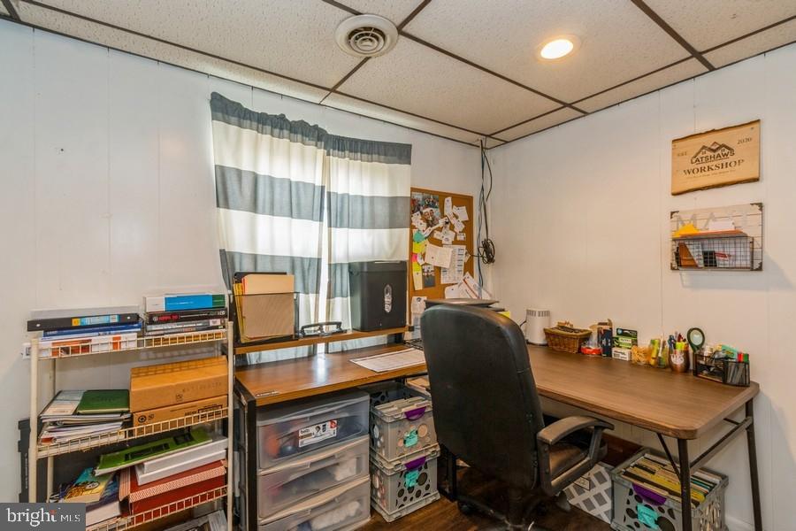 1008 London Circle Williamstown, NJ 08094 - Photo 9 of 25 a view of a workspace with furniture