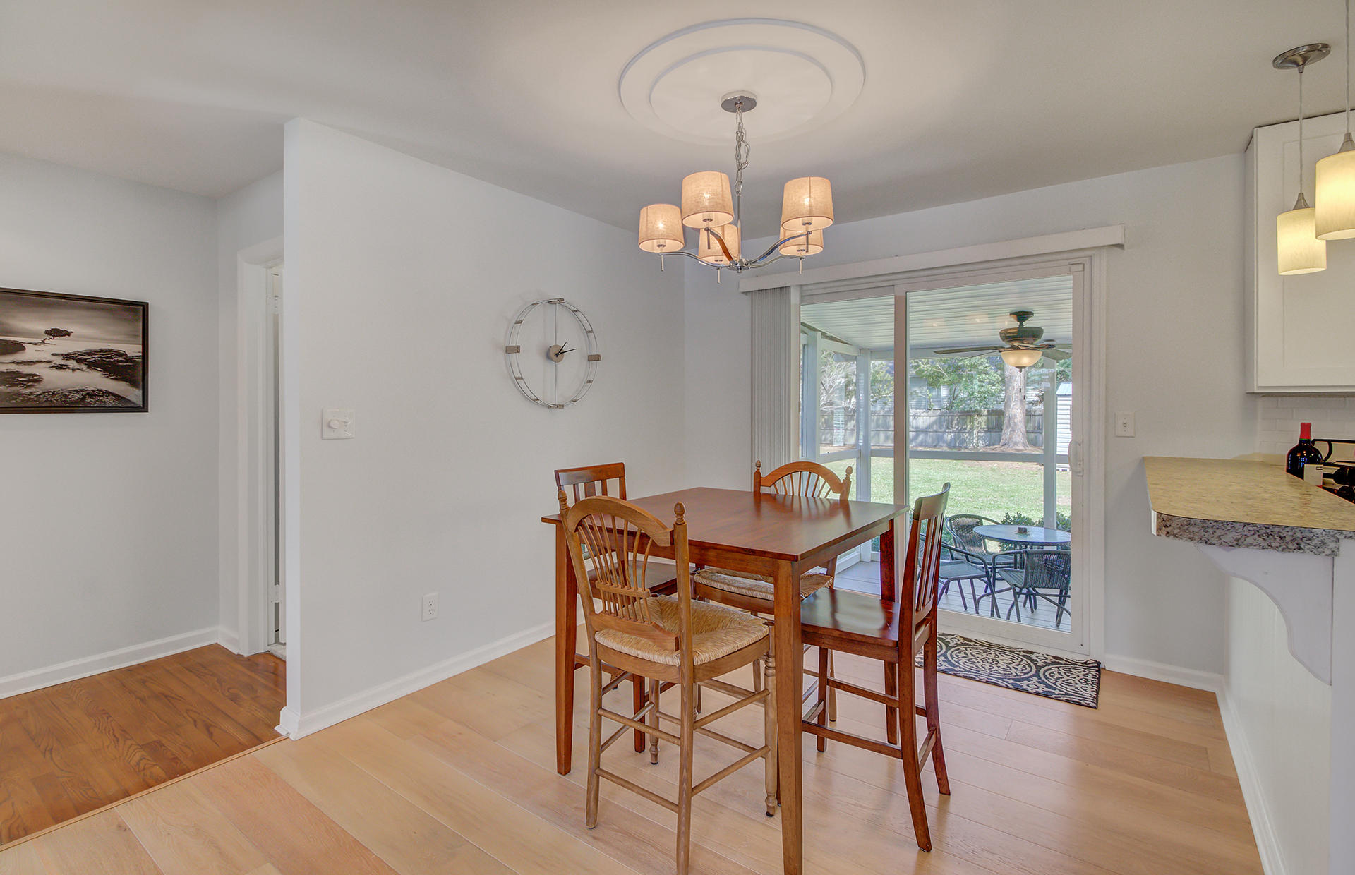 1058 Harbor View Road Charleston, SC 29412 - Photo 12 of 45 11