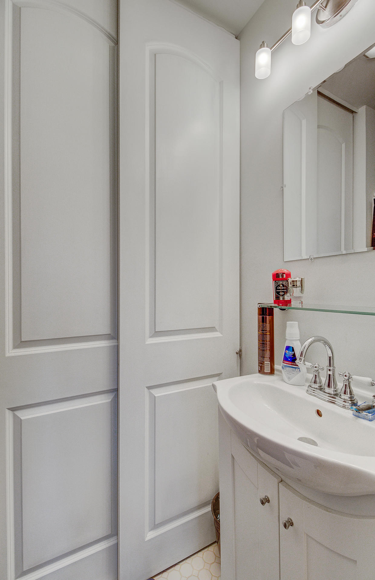 1058 Harbor View Road Charleston, SC 29412 - Photo 27 of 45 26