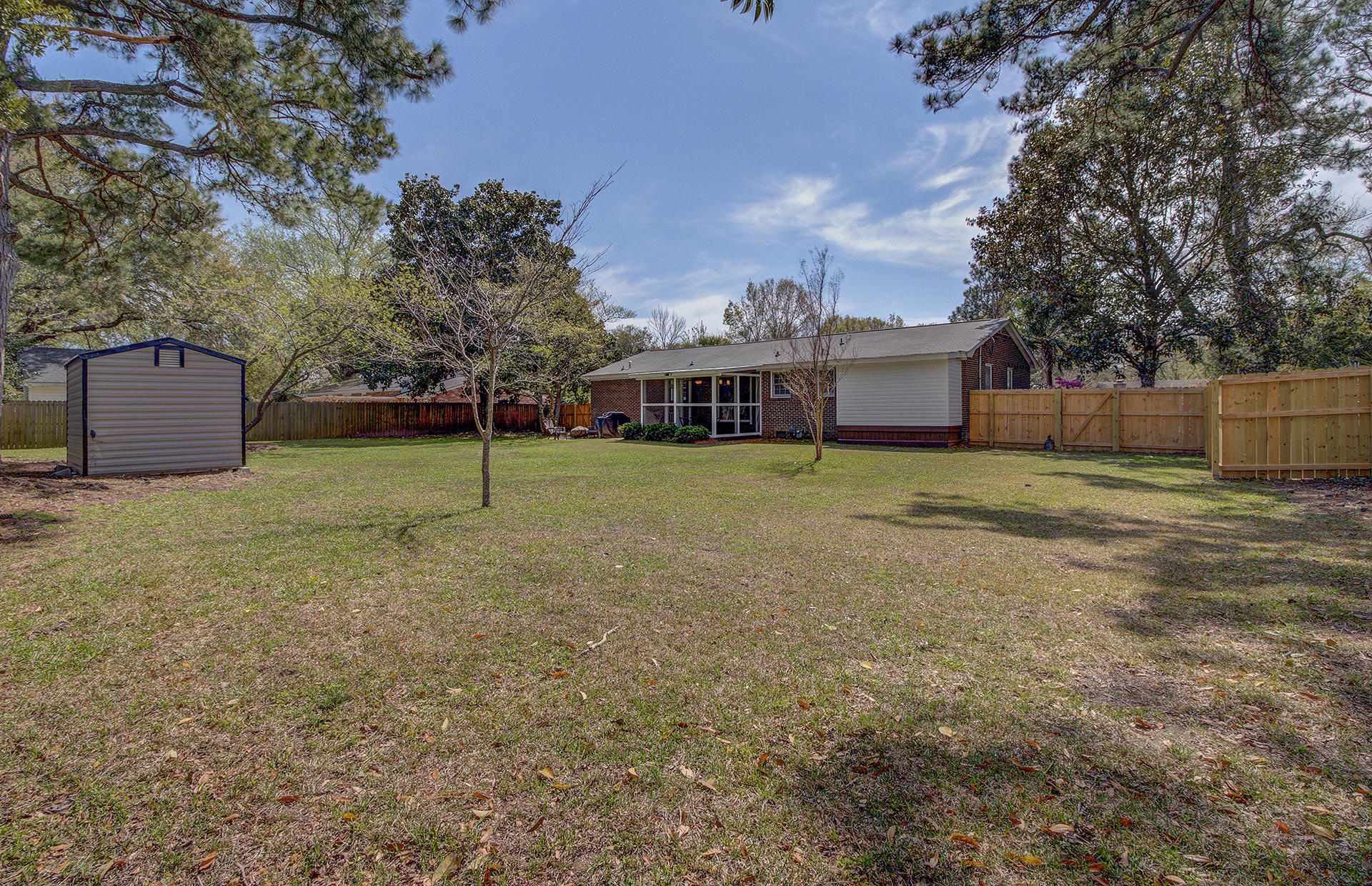 1058 Harbor View Road Charleston, SC 29412 - Photo 36 of 45 35