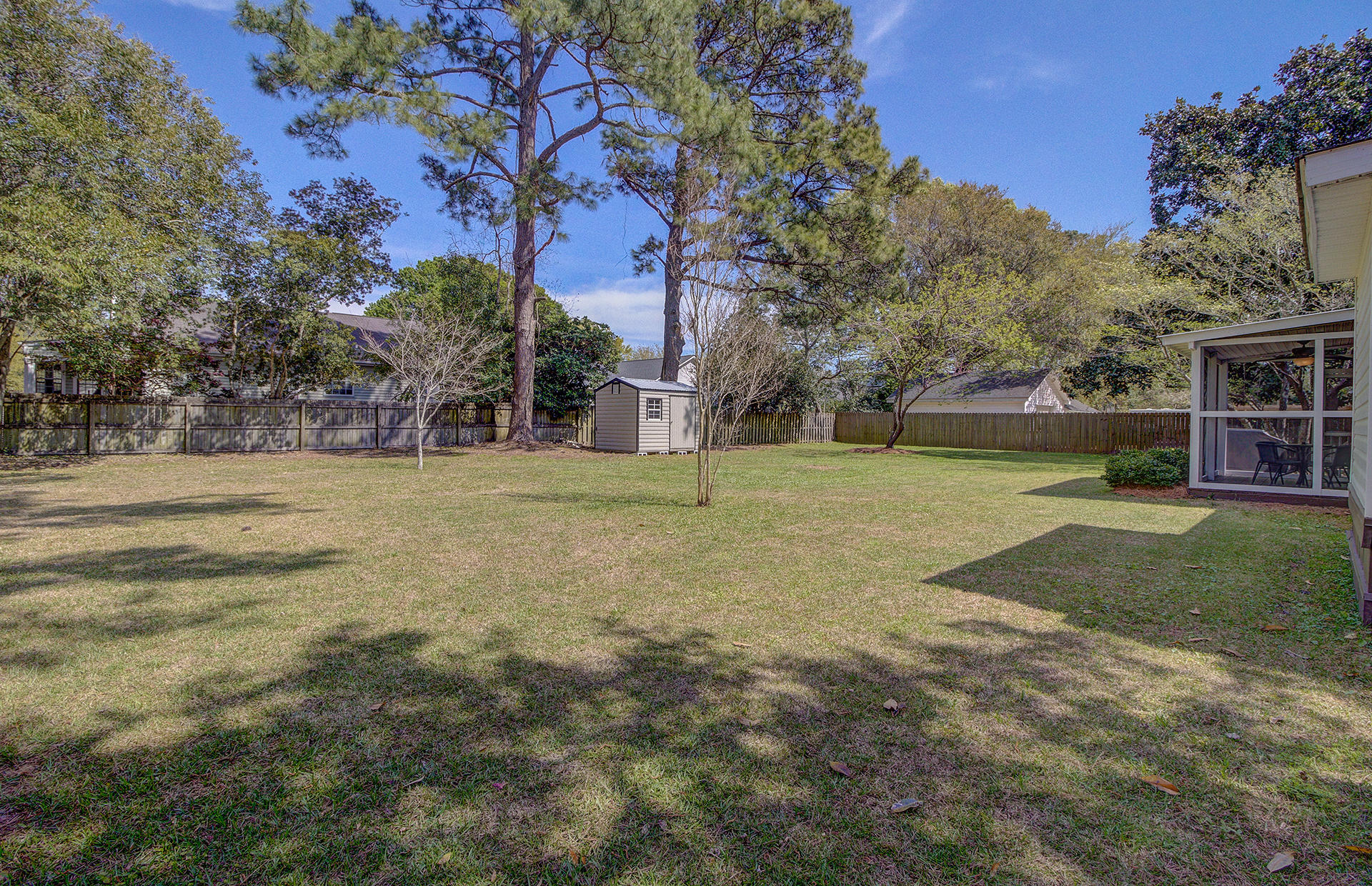 1058 Harbor View Road Charleston, SC 29412 - Photo 37 of 45 36