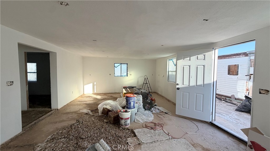 87908 Amboy Road Twentynine Palms, CA 92277 - Photo 9 of 10