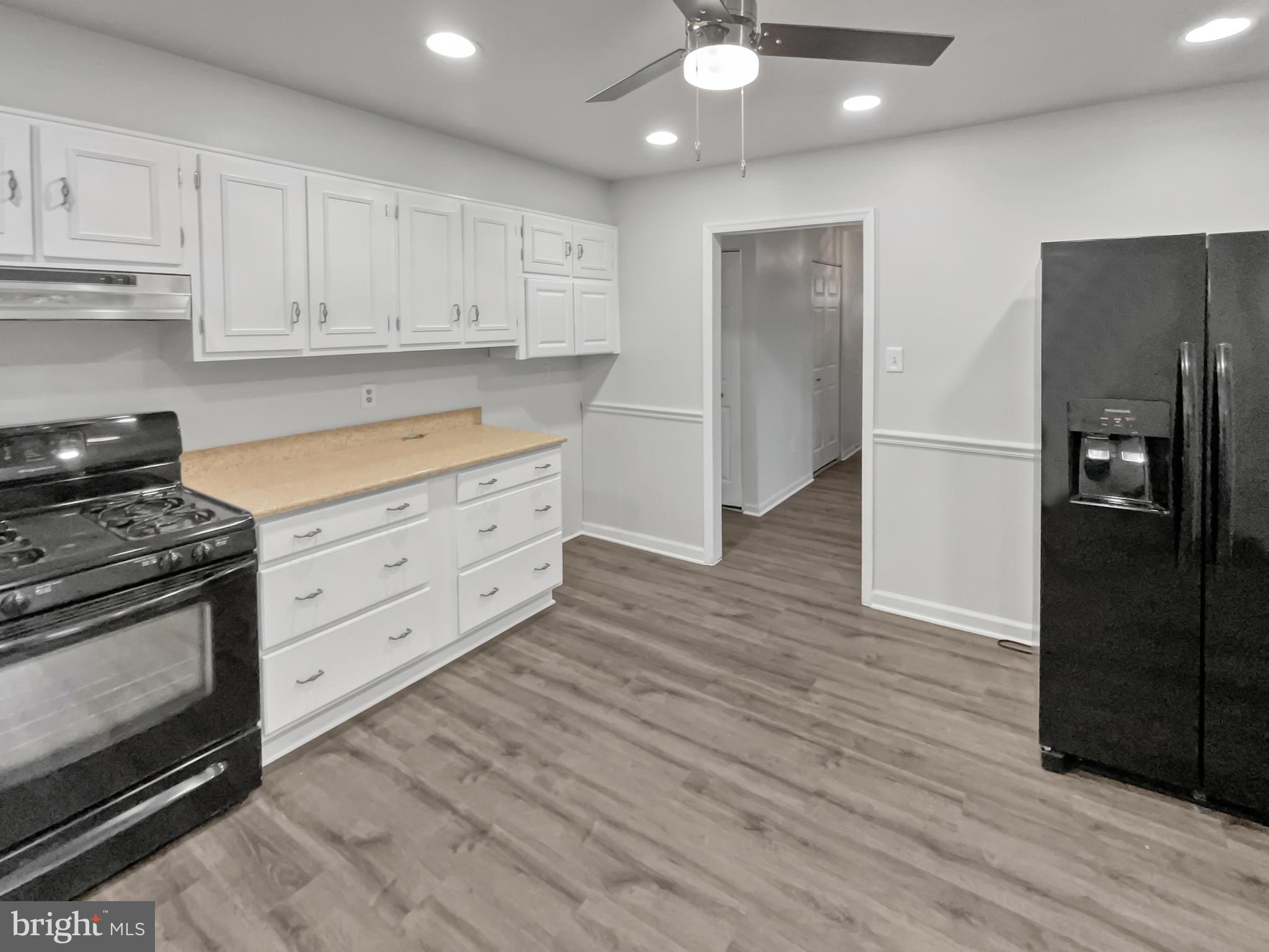 723 North York Road Sterling, VA 20164 - Photo 21 of 42 Gallery Image 21