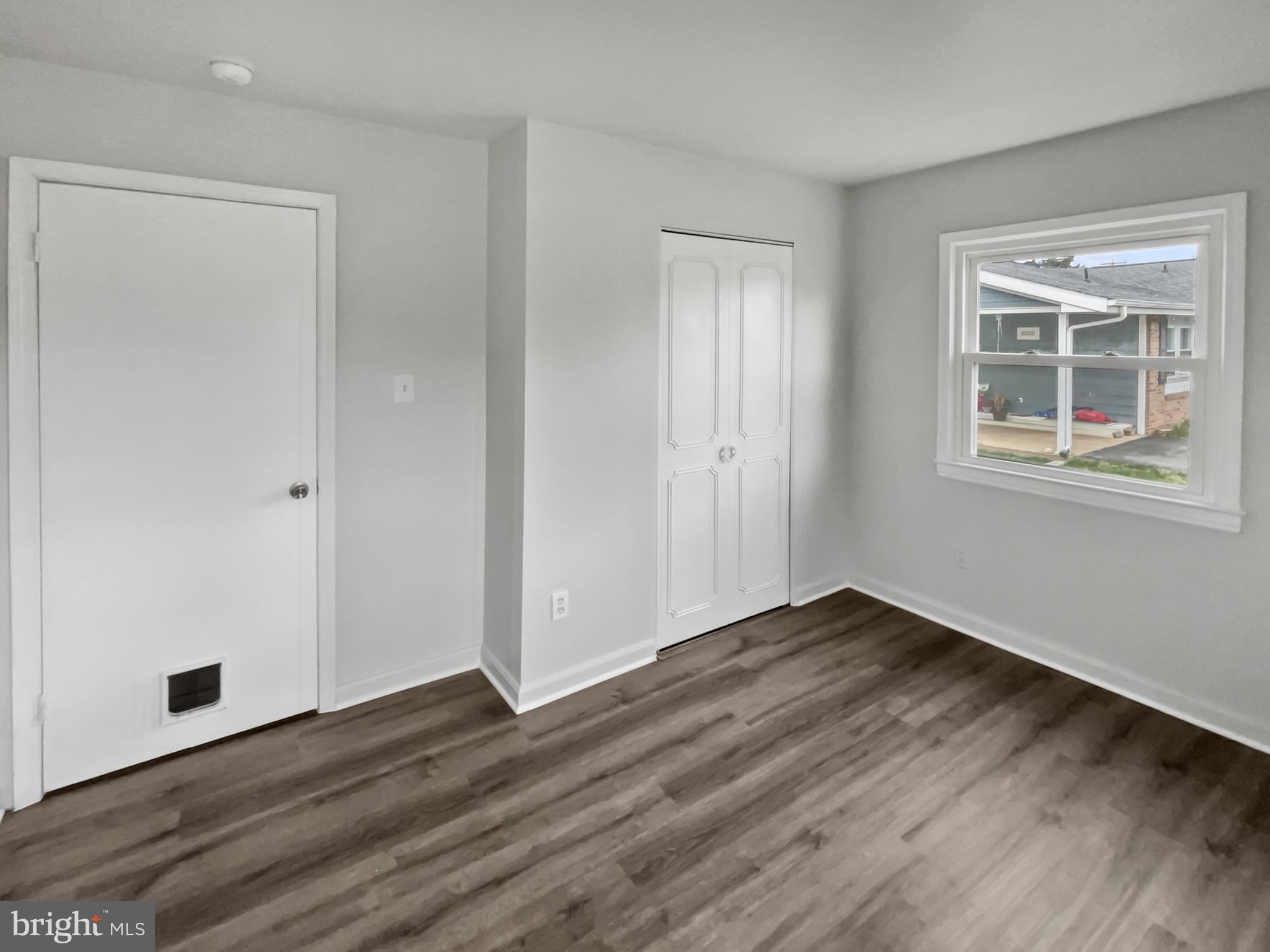 723 North York Road Sterling, VA 20164 - Photo 35 of 42 Gallery Image 35