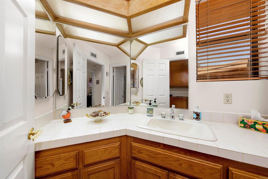 2436 Camino Del Vecino Alpine, CA 91901 - Photo 26 of 38