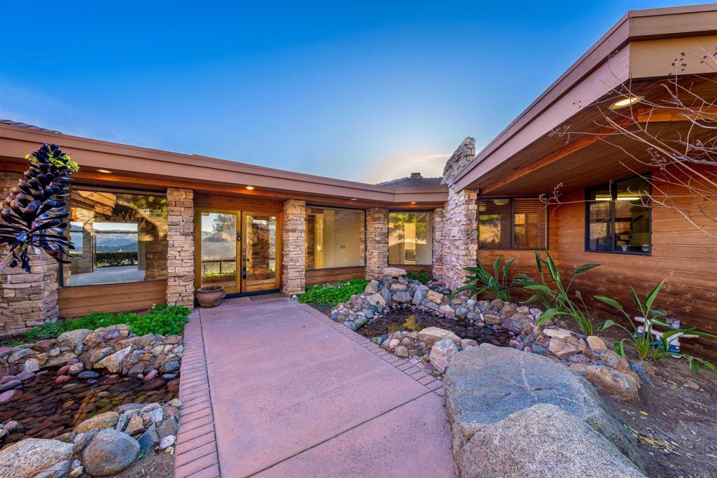 2436 Camino Del Vecino Alpine, CA 91901 - Photo 33 of 38