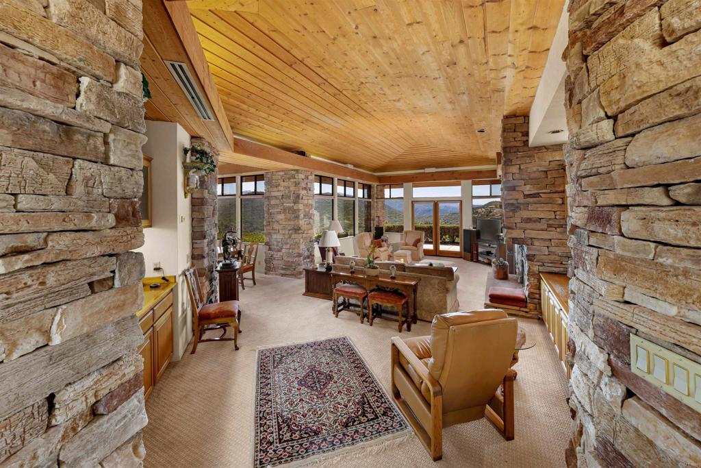 2436 Camino Del Vecino Alpine, CA 91901 - Photo 9 of 38