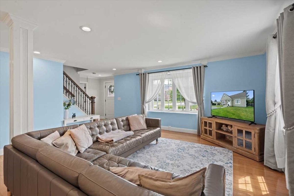 474 Burncoat Street, Unit 474 Worcester, MA 01606 - Photo 5 of 39