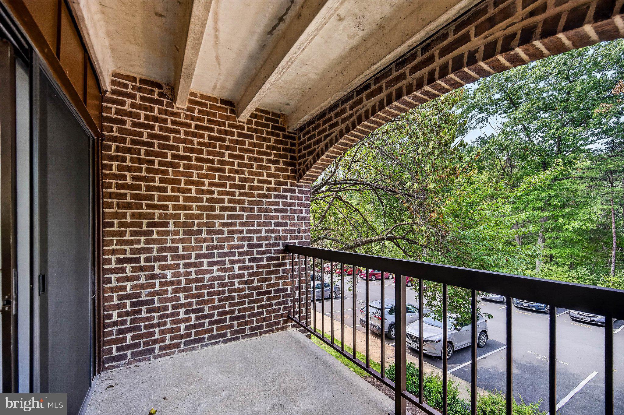 11252 Chestnut Grove Square, Unit 248 Reston, VA 20190 - Photo 39 of 50 Gallery Image 39