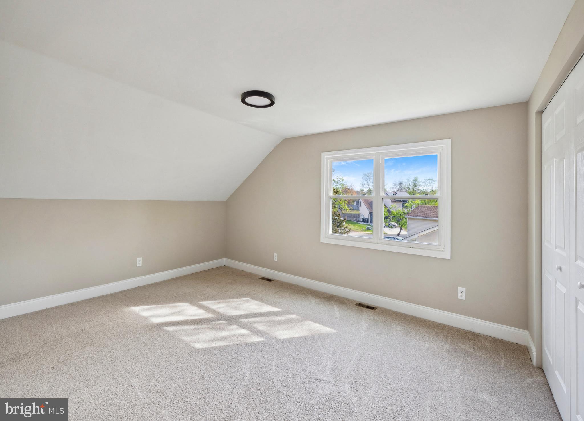 44 Pershing Lane Sicklerville, NJ 08081 - Photo 13 of 24 an empty room with a window