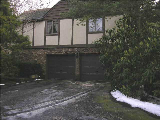 41 Water Valley Road Scituate, RI 02831 - Photo 3 of 20 Exterior Front.