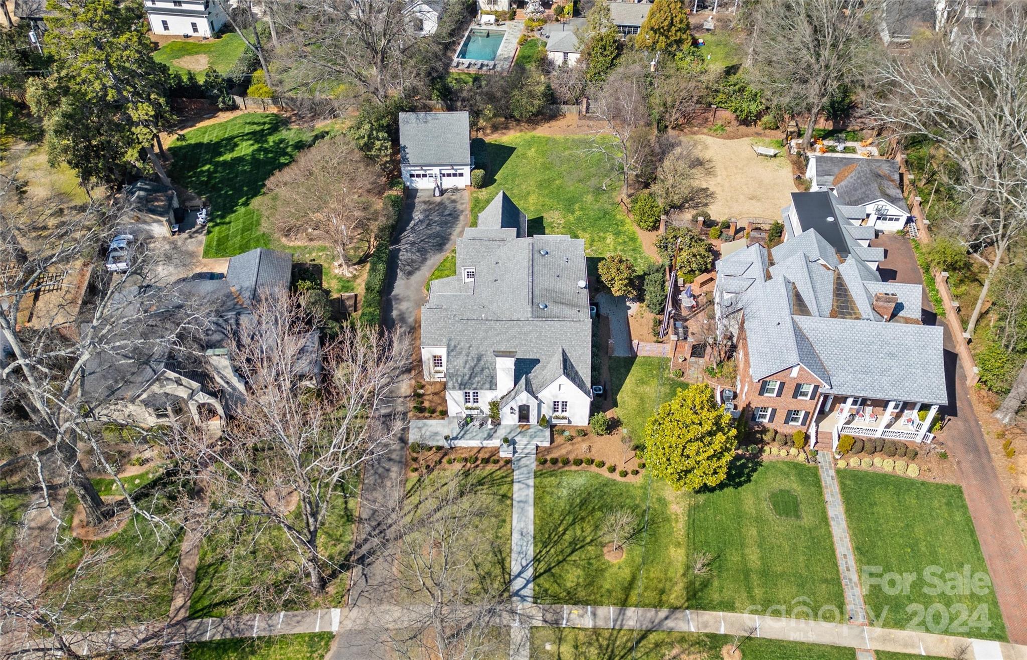 2326 Croydon Road Charlotte, NC 28207 - Photo 39 of 44 an aerial view of a house with outdoor space