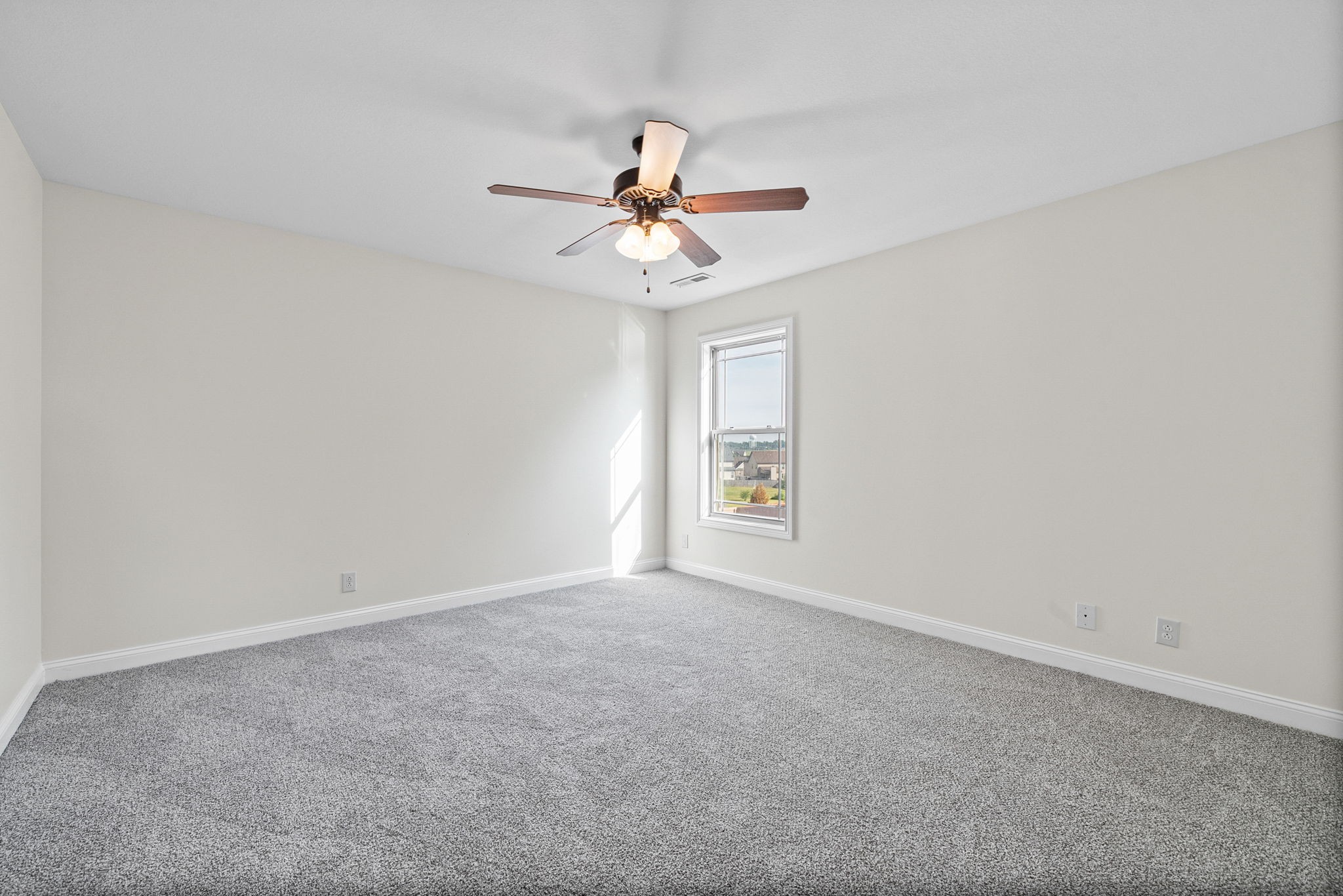 1708 Springhaven Drive Clarksville, TN 37042 - Photo 29 of 39