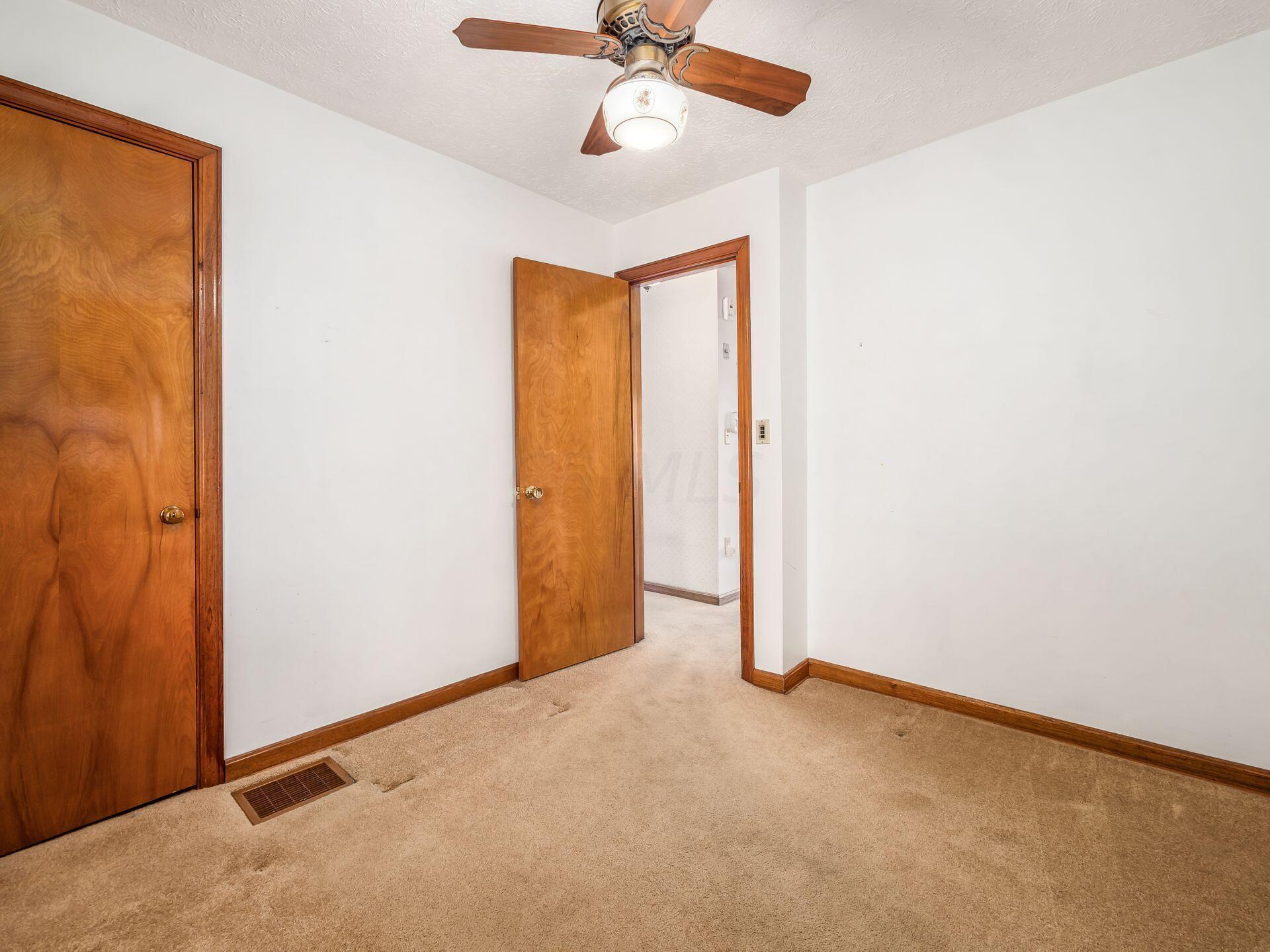 3339 Karl Road Columbus, OH 43224 - Photo 12 of 29 014_97615c_N 3339 Karl Rd 026