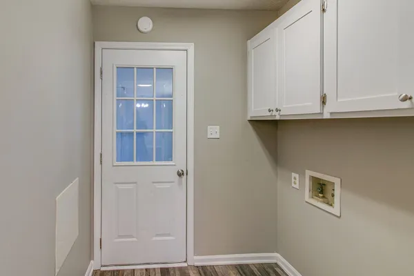 $1,350 | 113 Oak Tree Drive, Oak Grove, KY 42262